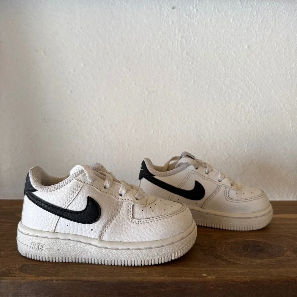 Nike Air Force 1 TD Toddler Sneakers Size 6C White Black CZ1691-100
